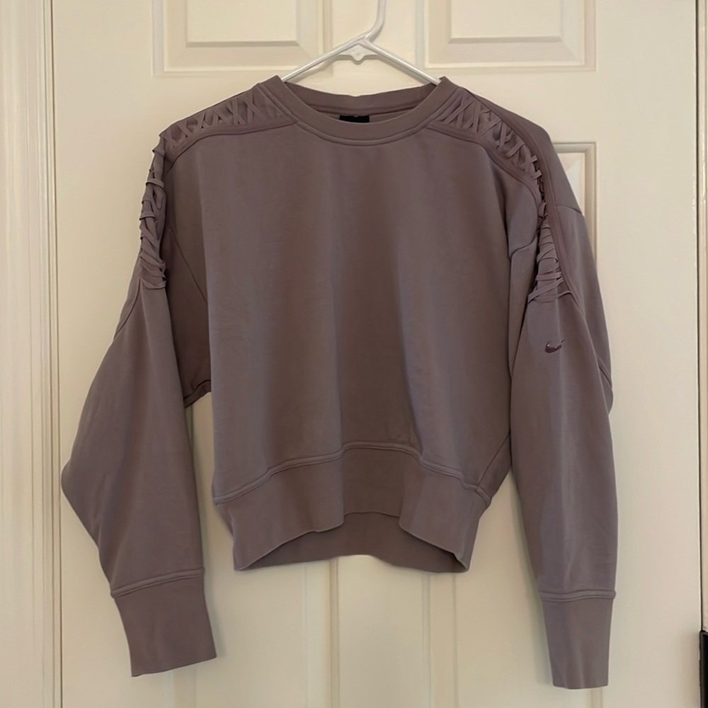 Nike sweatshirt